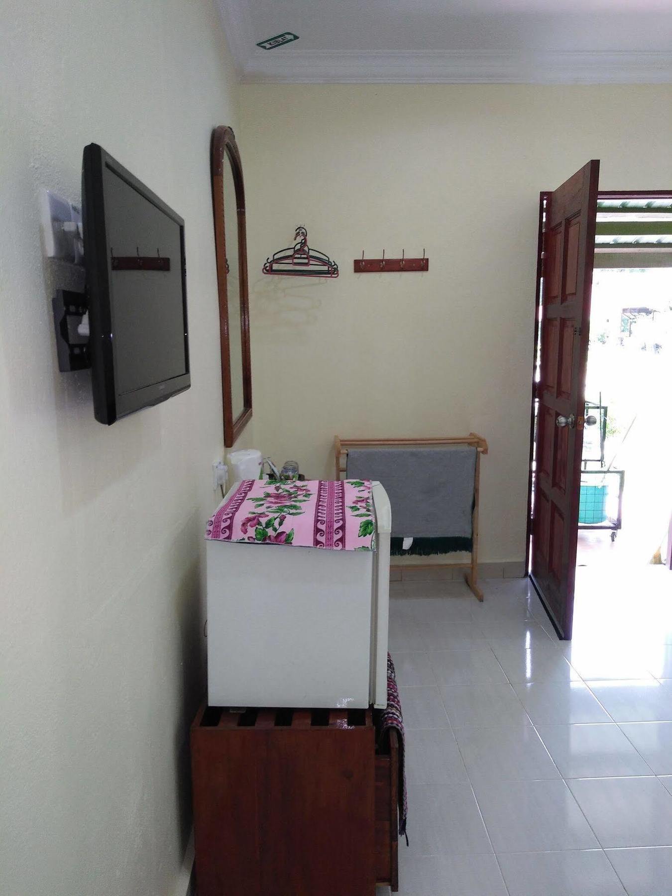 Motel Aurora Damai Pantai Cenang  Exterior photo